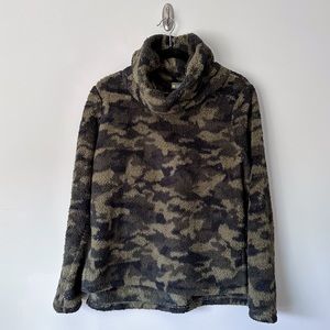 Zella Camo Green Teddy Fleece Turtleneck Sweatshirt